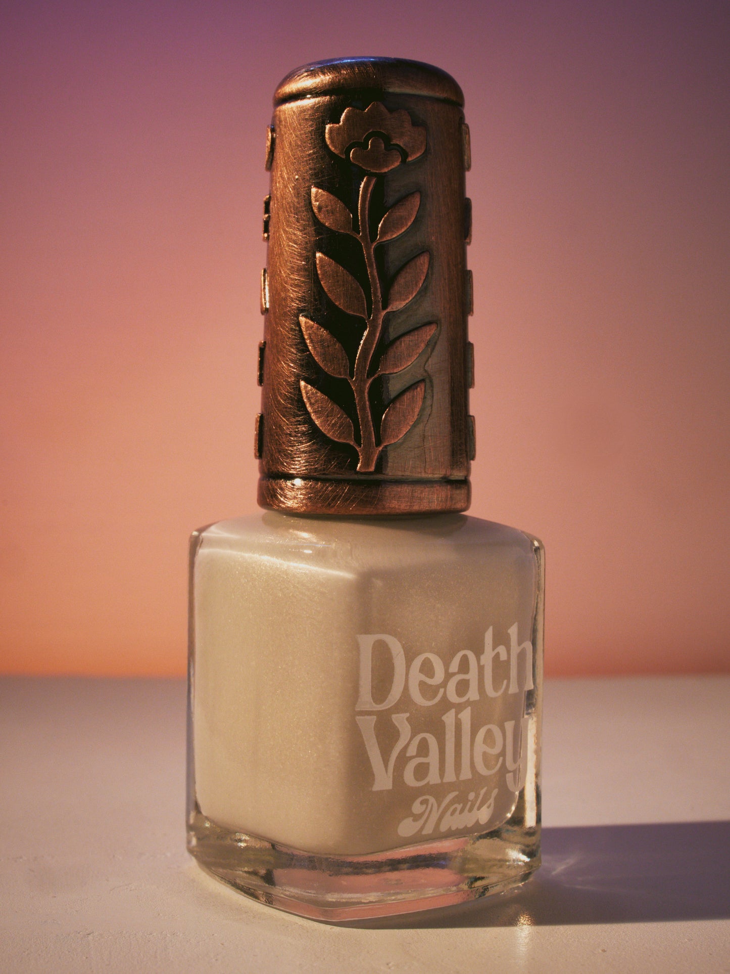 SPOILED MILK (photochromatic)