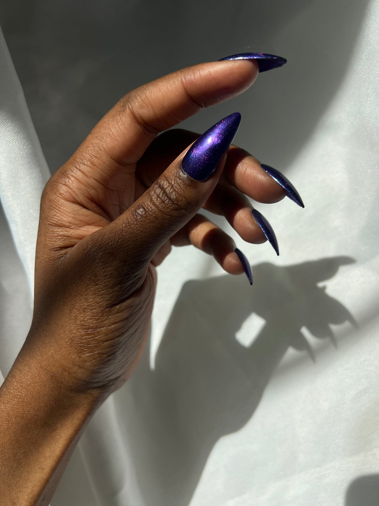 PUSHING MY EYES UNTIL PATTERNS APPEAR (magnetic)