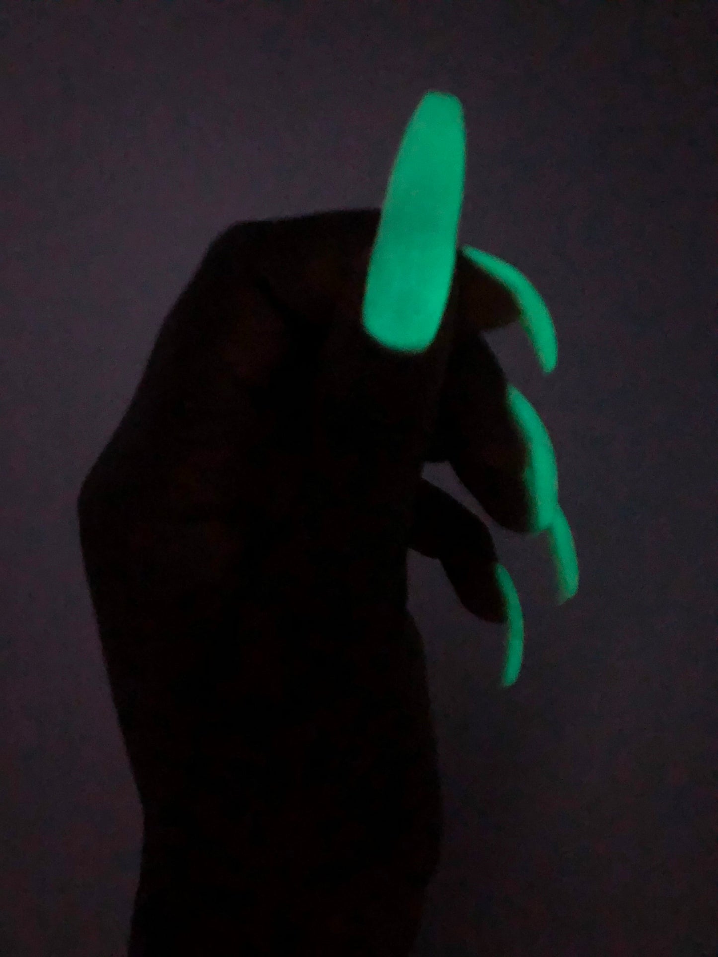 GRIS-GRIS OF THE BOG (glow)