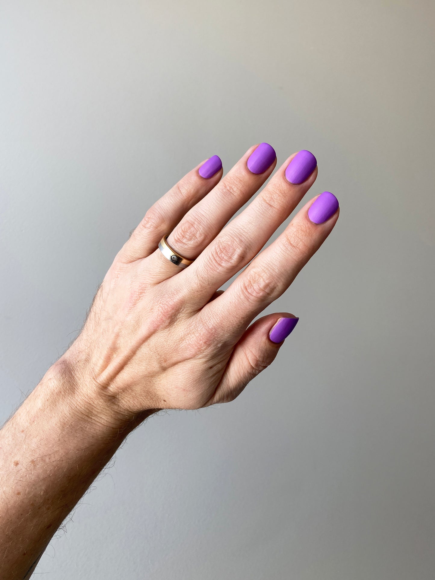 PRETTY IN A HANDSOME WAY (matte)
