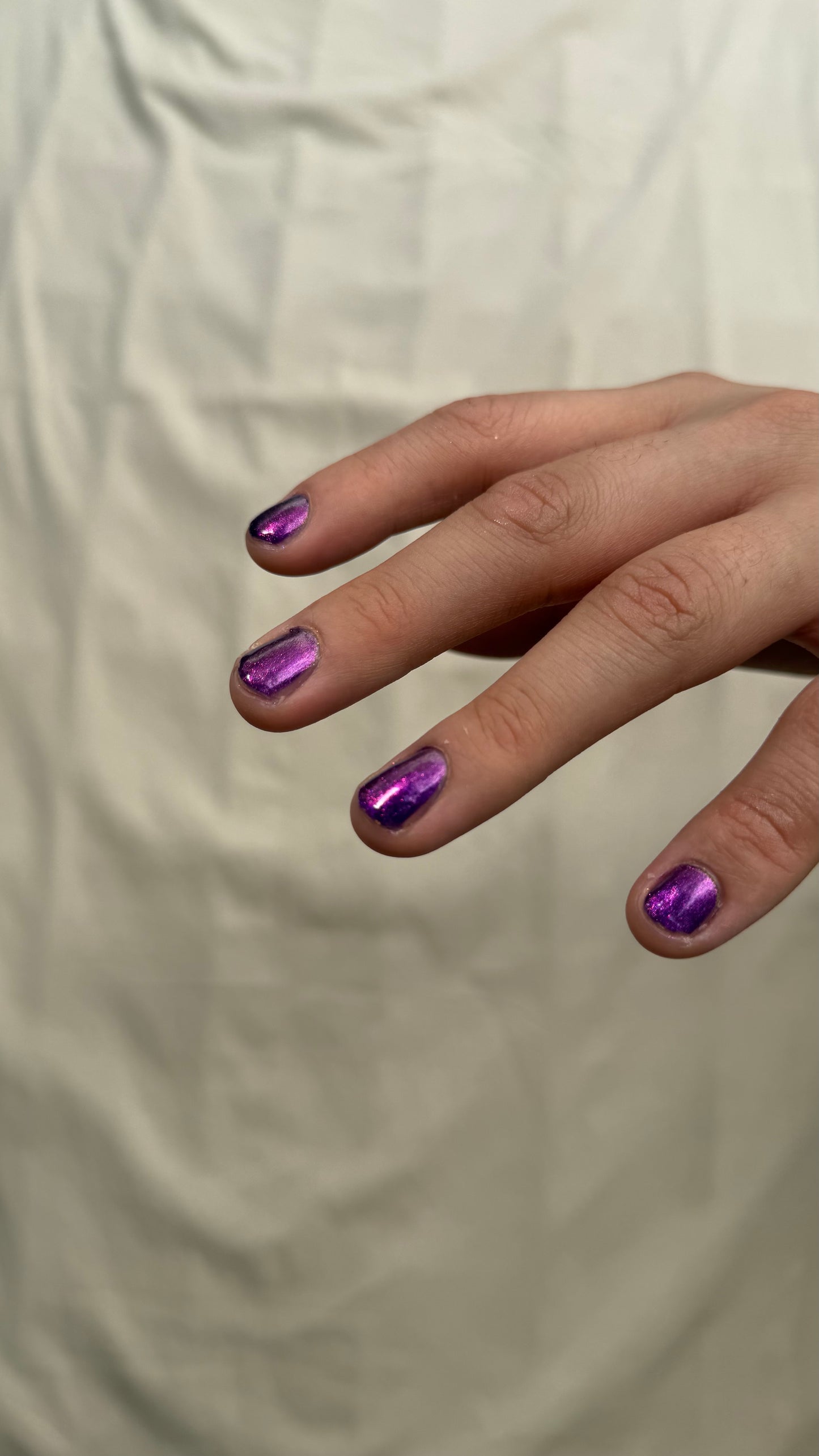 CRITICALLY ACCLAIMED SLOW UNRAVELING WITH A STRONG FEMALE LEAD