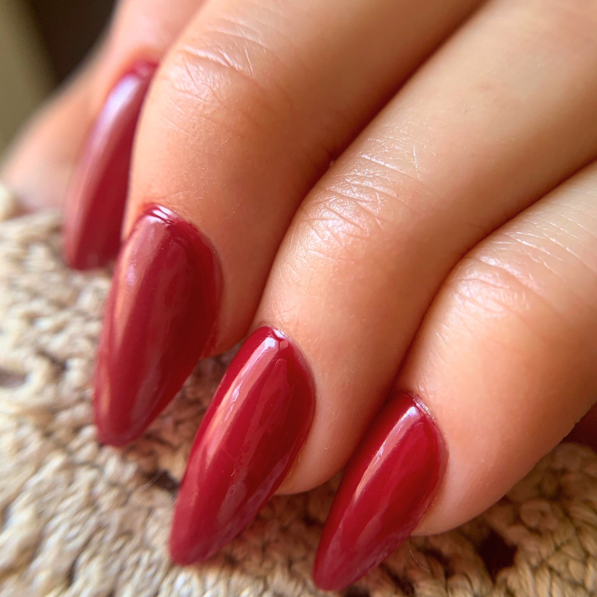 KISSIN' KATE'S RATTLESNAKE VENOM – Death Valley Nails