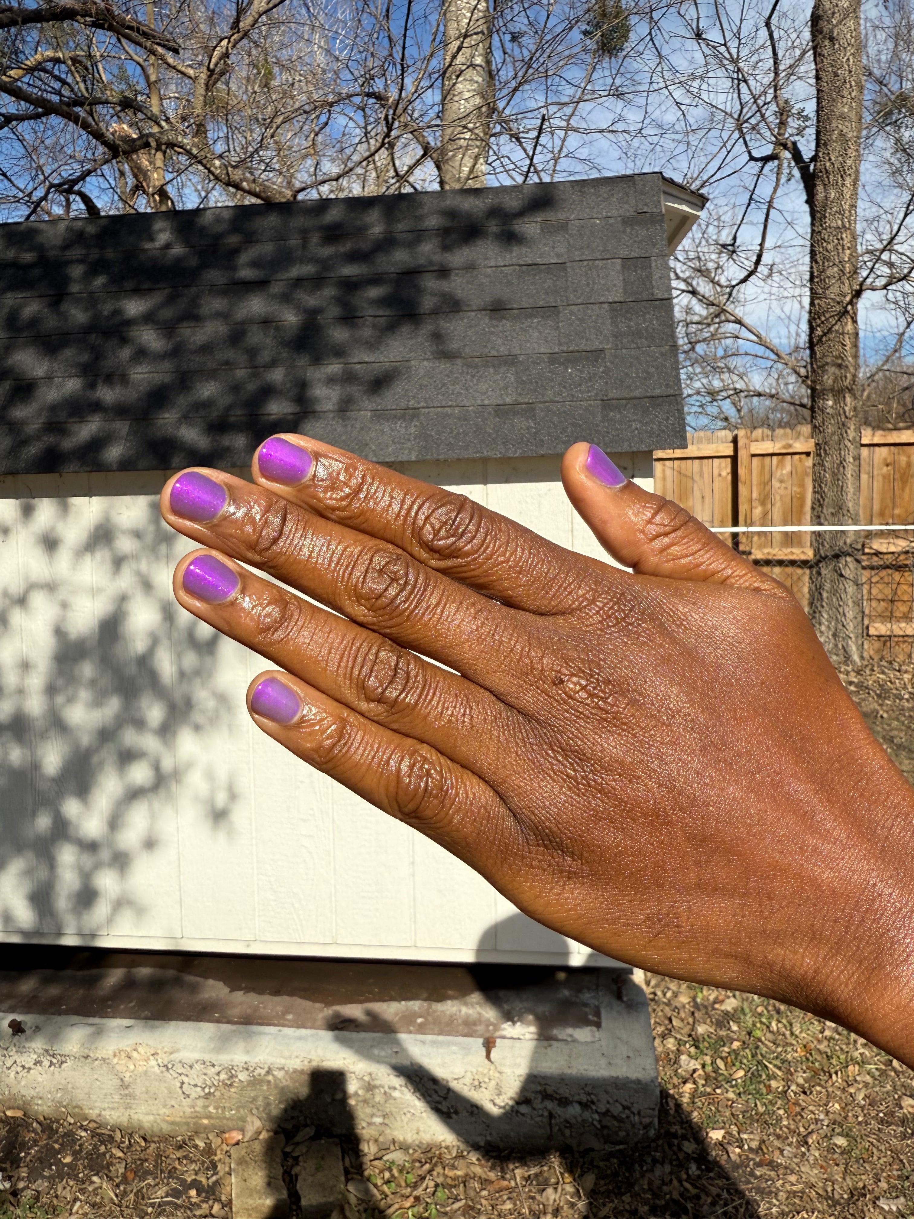 PERENNIAL (photo-thermal) – Death Valley Nails