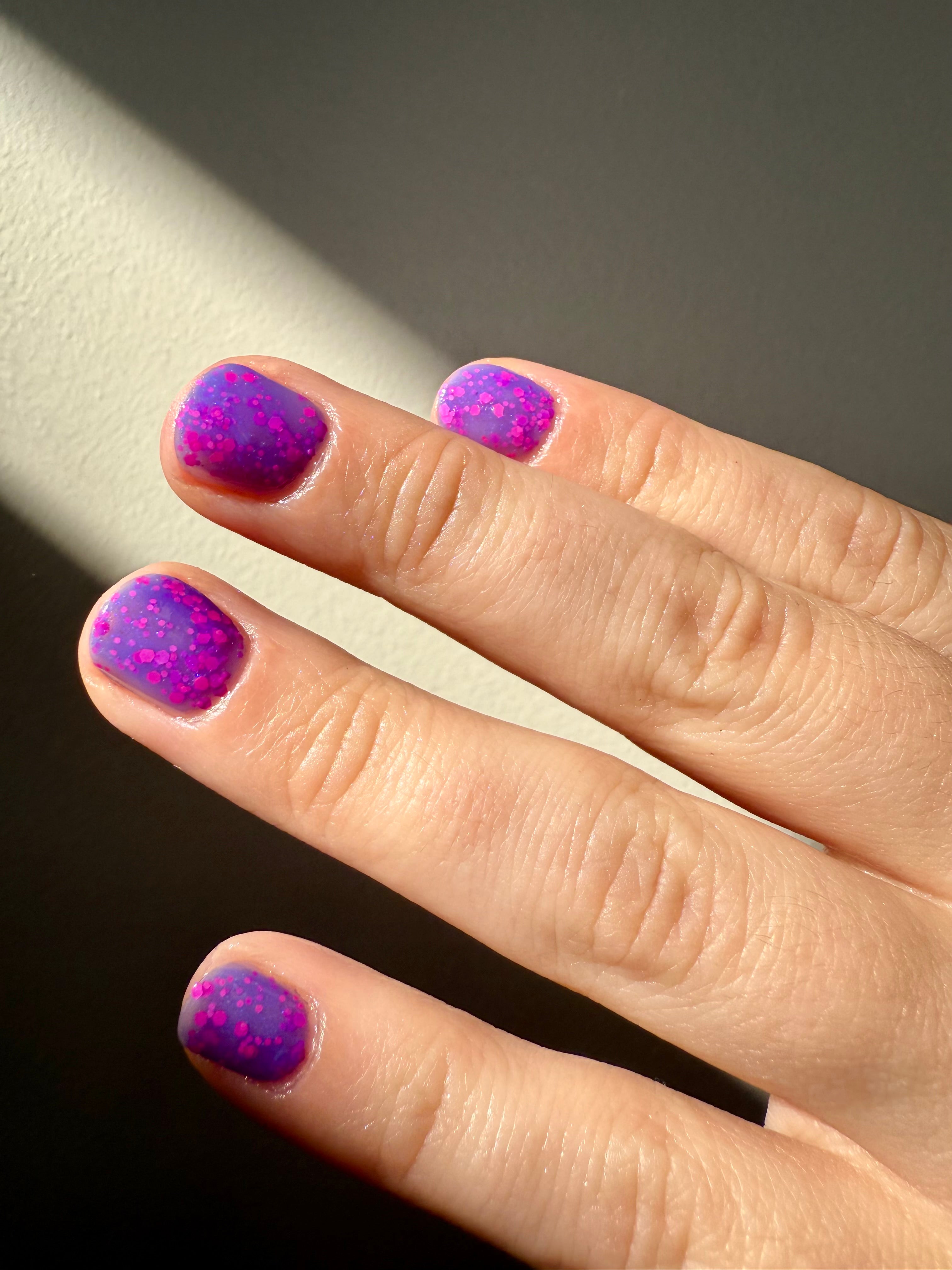 CRY, BABY (thermal) – Death Valley Nails