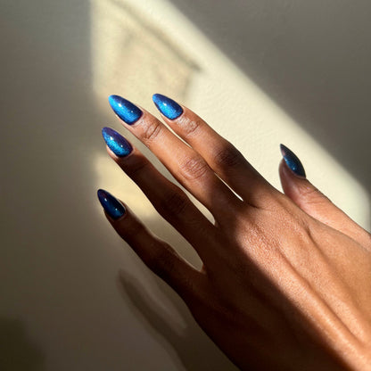 QUIETUDE (or swallowing certain unhappiness) (magnetic)