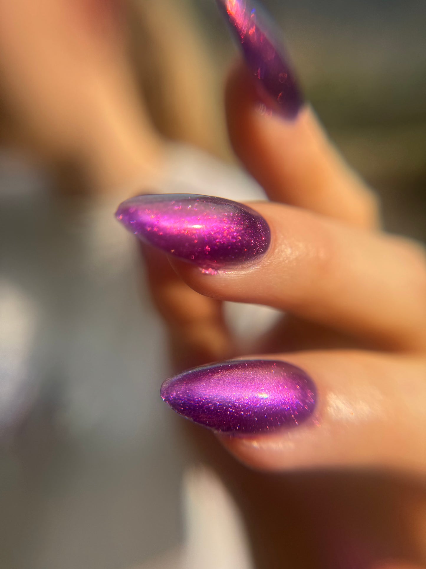 CRITICALLY ACCLAIMED SLOW UNRAVELING WITH A STRONG FEMALE LEAD