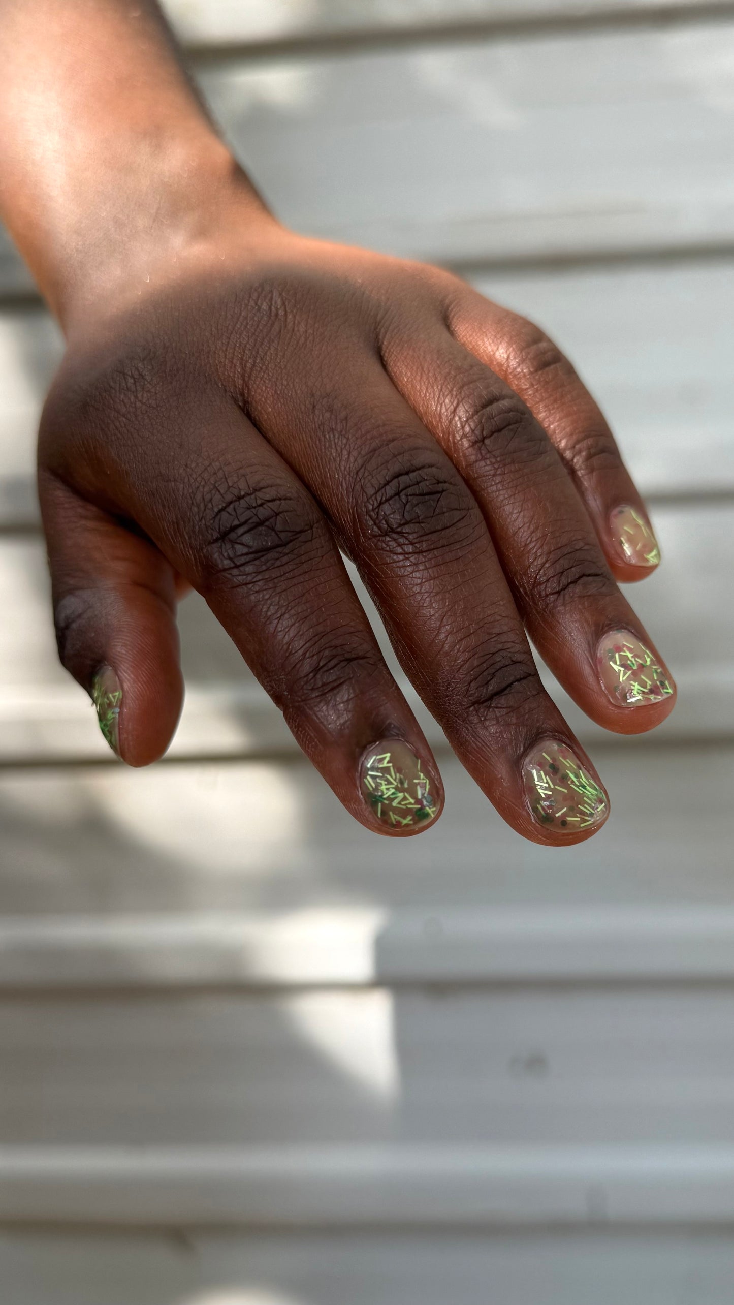 DECONSTRUCTED GARLAND (thermal)