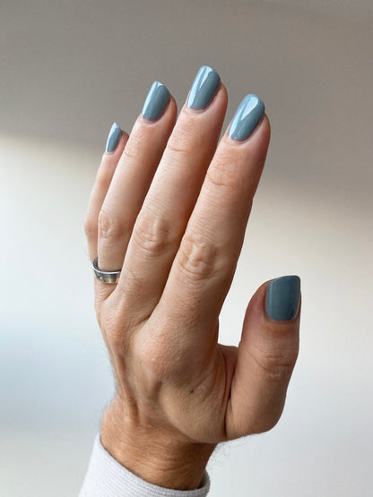 GRAYCLOTH