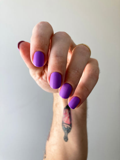 PRETTY IN A HANDSOME WAY (matte)