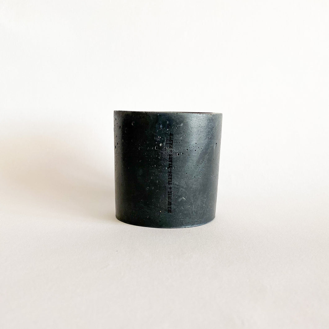 Magnolia + Ylang-Ylang + Earth (one-wick)