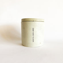 Load image into Gallery viewer, Green Tea + Lemon + Ginger (two-wick / large)