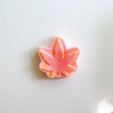 Load image into Gallery viewer, BOMBSHELL - APPLE FLOWER (small)